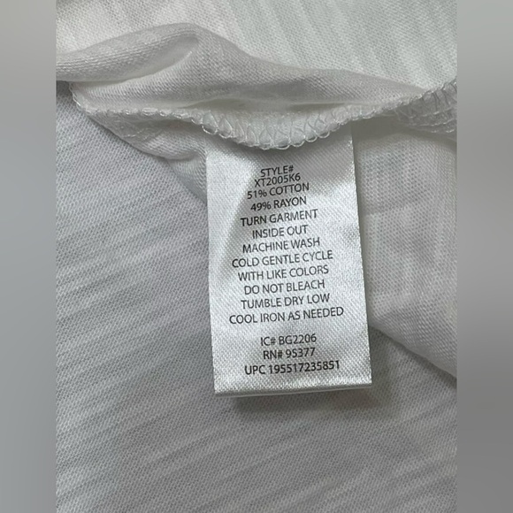 Social Standard by Sanctuary Women's White Scoop Neck Long Sleeve T-Shirt s S - Picture 8 of 10